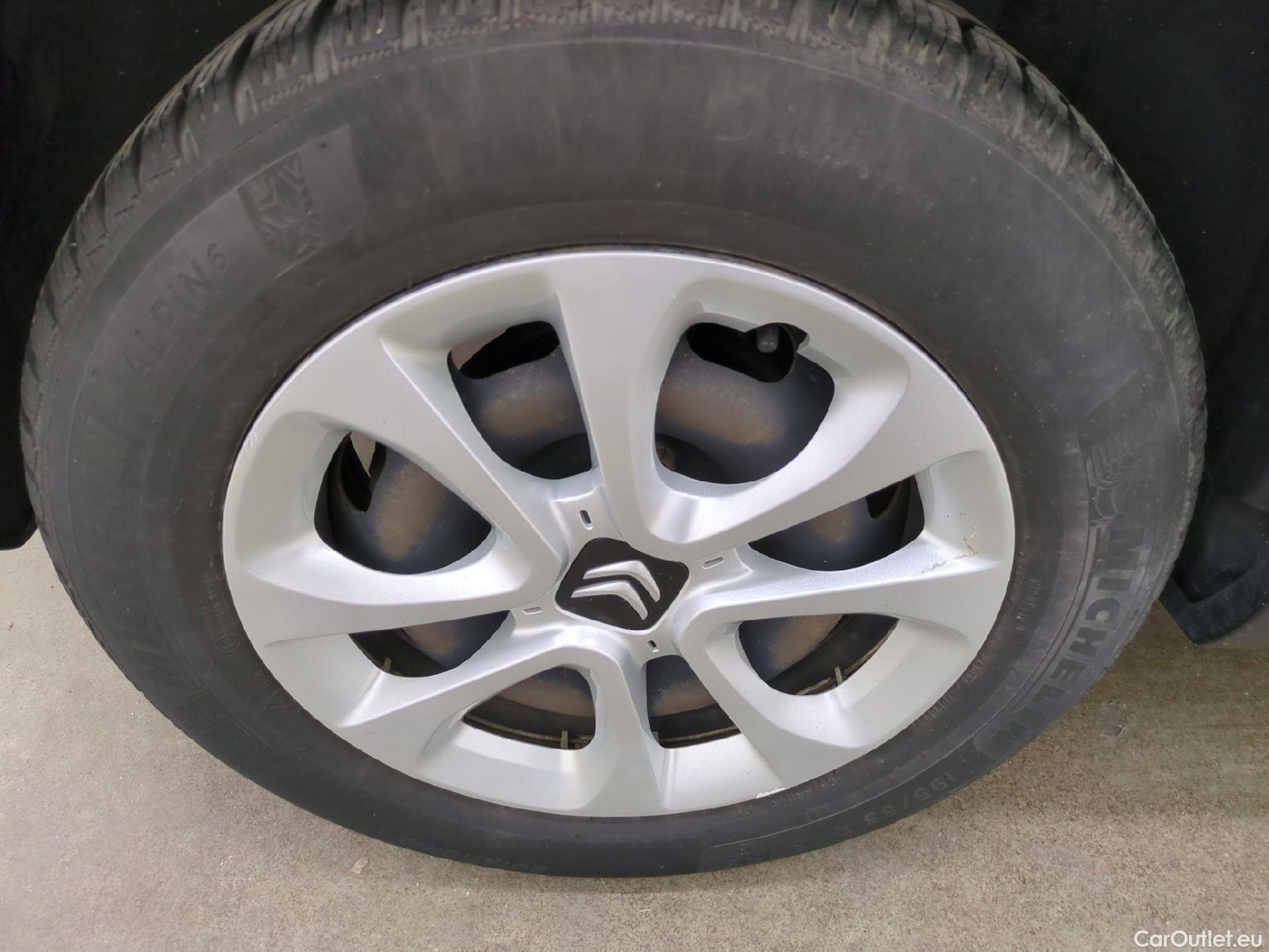  Citroen  C3  Feel Business 1.5 BlueHDI 100CV BVM5 E6dT #6