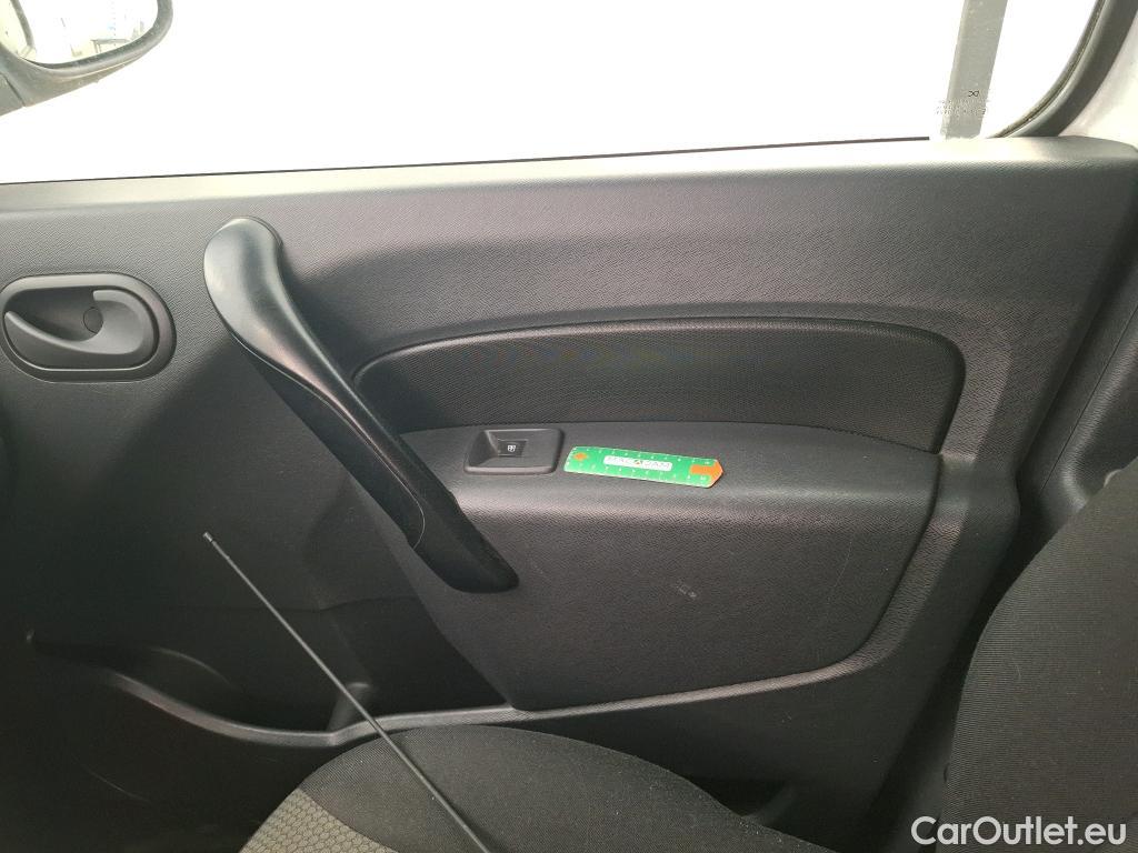 Renault  Kangoo  Express Maxi Extra (Série Spéciale) 1.5 dCi 90CV BVM5 E6 #45