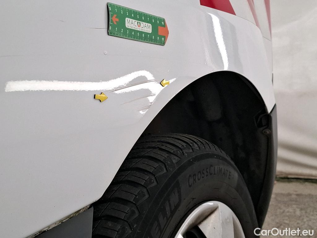  Renault  Kangoo  Express Maxi Extra (Série Spéciale) 1.5 dCi 90CV BVM5 E6 #4