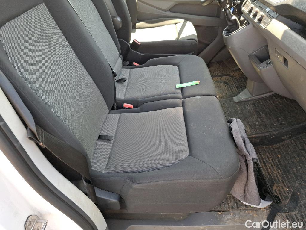  Volkswagen  Crafter  Fourgon Fourgon 35 mittlerer Radstand mit Hochdach FWD 2.0 140CV BVM6 #22
