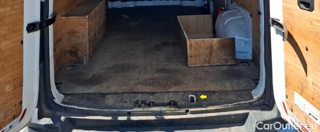  Volkswagen  Crafter  Fourgon Fourgon 35 mittlerer Radstand mit Hochdach FWD 2.0 140CV BVM6 #36