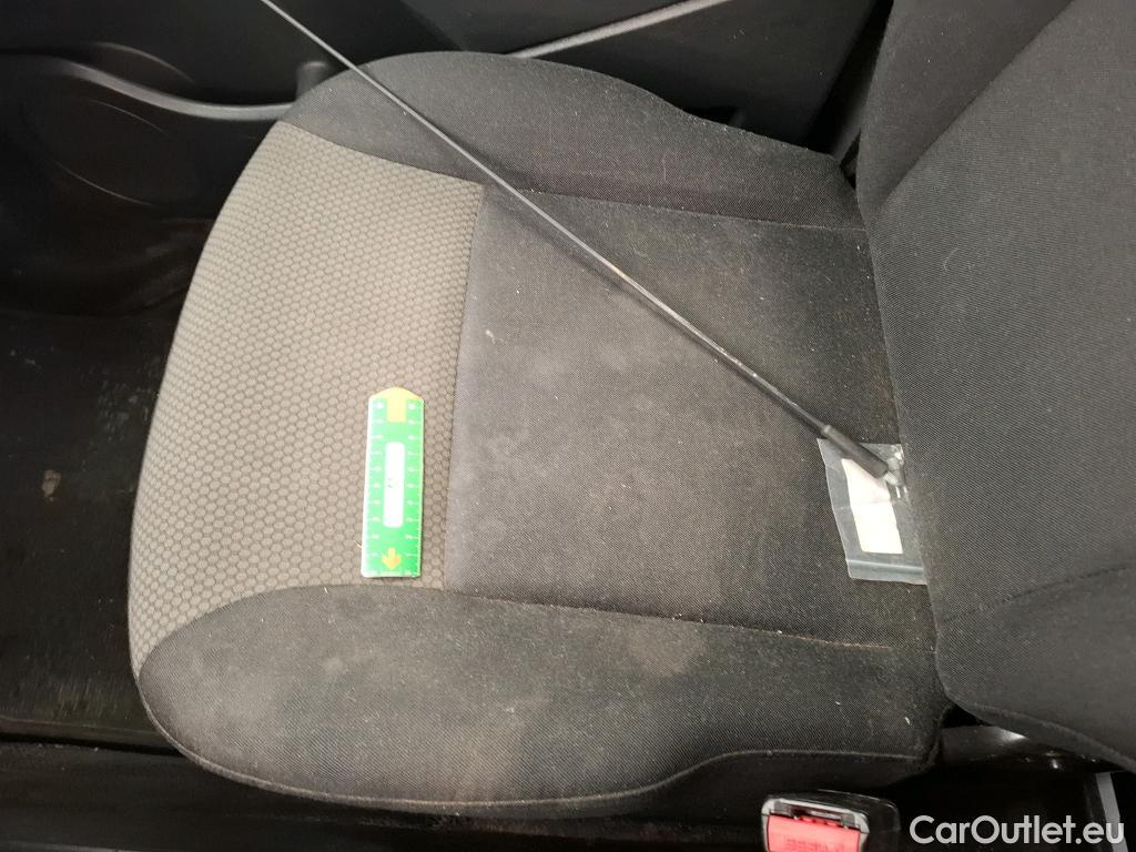  Renault  Kangoo  Express Maxi Extra (Série Spéciale) 1.5 dCi 90CV BVM5 E6 #66