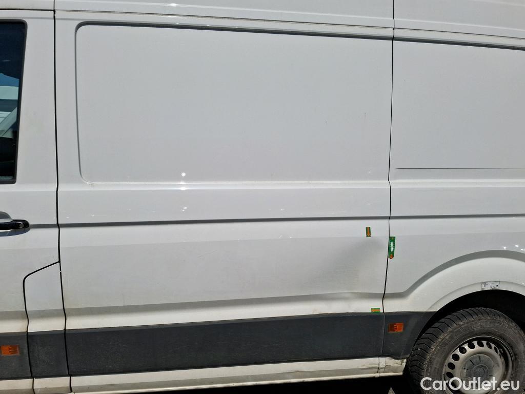  Volkswagen  Crafter  Fourgon Fourgon 35 mittlerer Radstand mit Hochdach FWD 2.0 140CV BVM6 #1