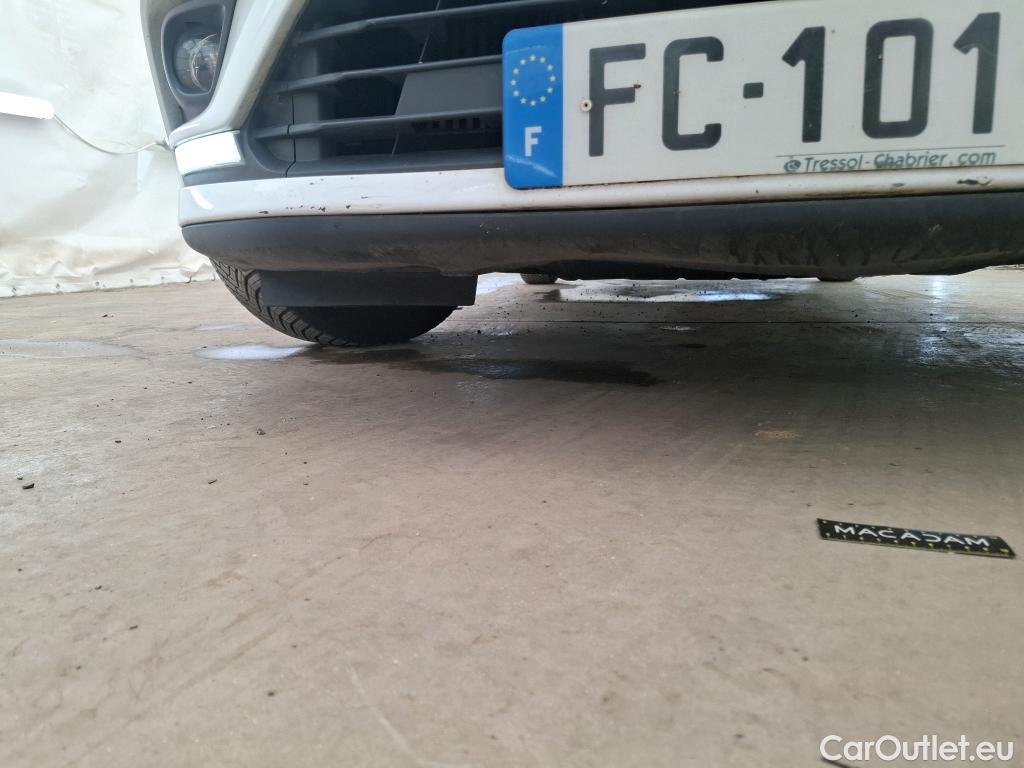  Renault  Clio  IV Air MediaNav 1.5 dCi 75CV BVM5 E6 #14