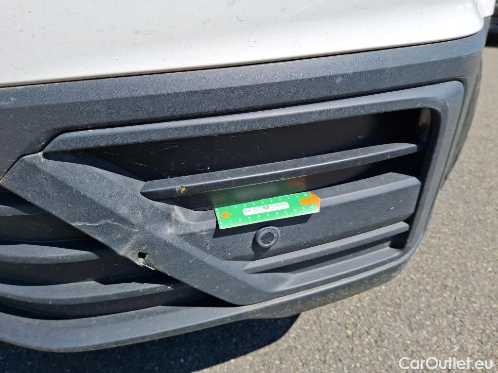  Volkswagen  Crafter  Fourgon Fourgon 35 mittlerer Radstand mit Hochdach FWD 2.0 140CV BVM6 #29