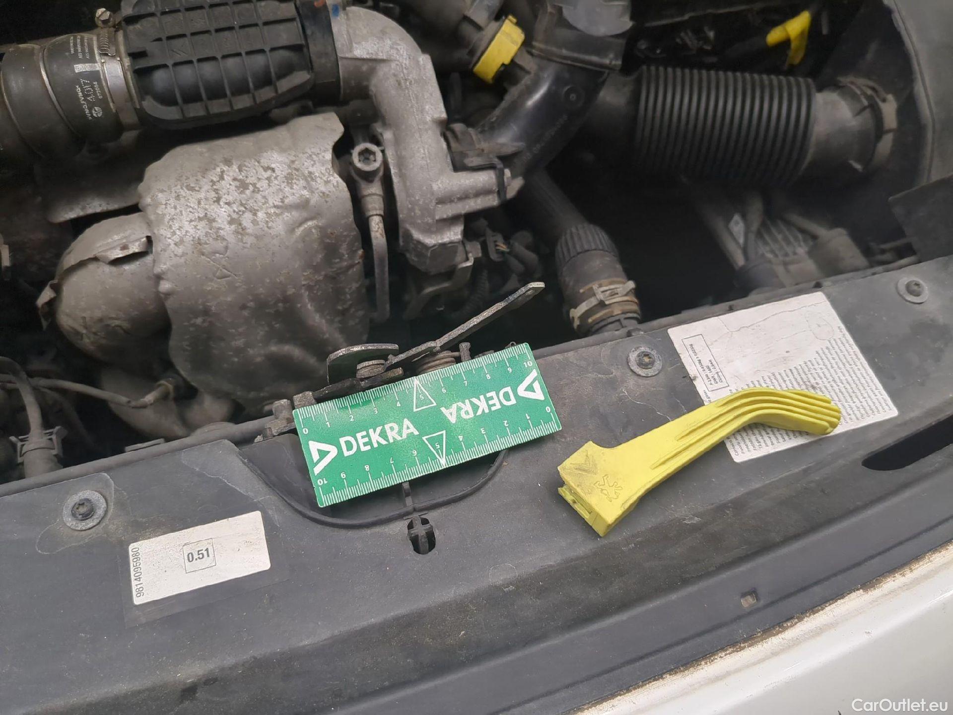  Peugeot  Partner  L2 Premium Pack 1.6 HDi 100CV BVM5 E6 #2