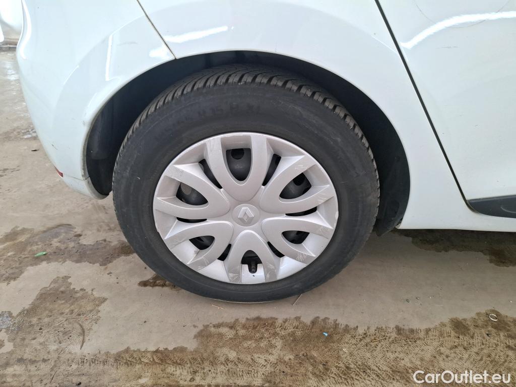  Renault  Clio  IV Air MediaNav 1.5 dCi 75CV BVM5 E6 #39