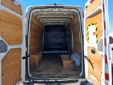  Volkswagen  Crafter  Fourgon Fourgon 35 mittlerer Radstand mit Hochdach FWD 2.0 140CV BVM6 #8