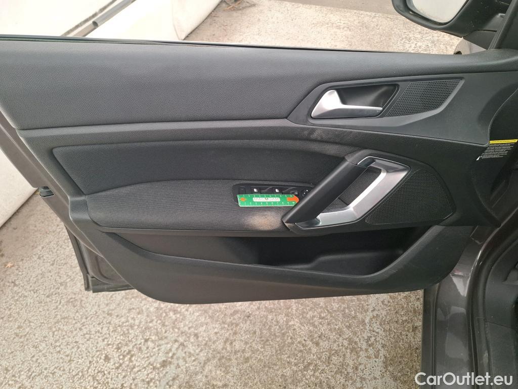  Peugeot  308  Allure Business 1.2 PureTech 130CV BVA8 E6d #50