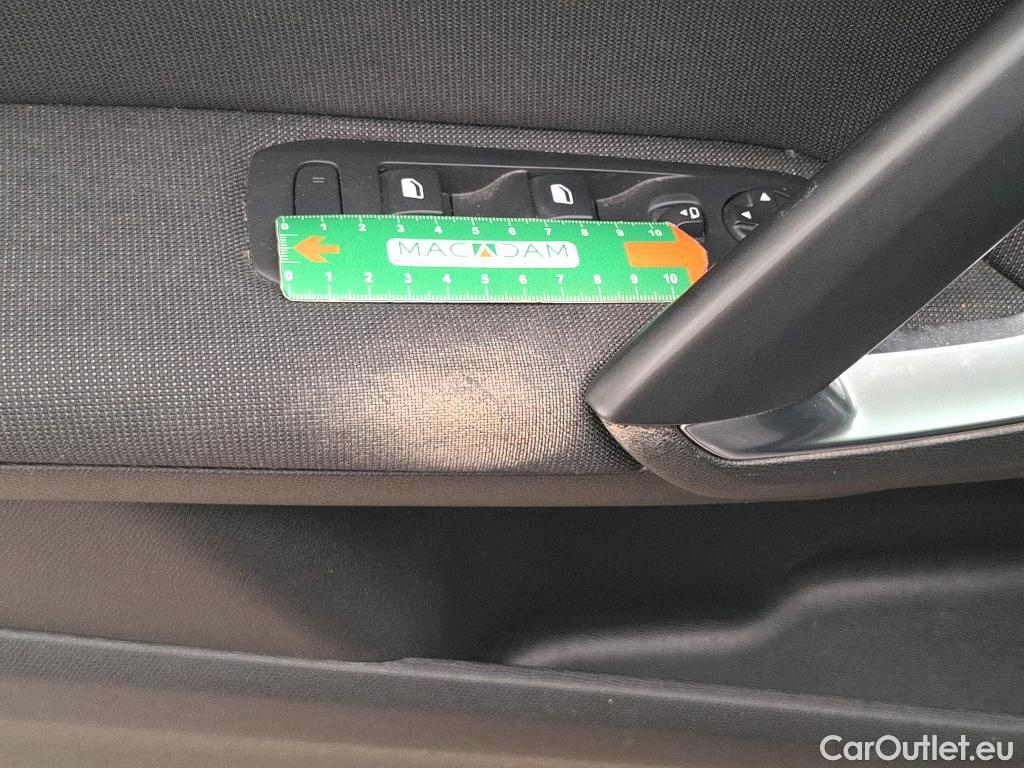  Peugeot  308  Allure Business 1.2 PureTech 130CV BVA8 E6d #51