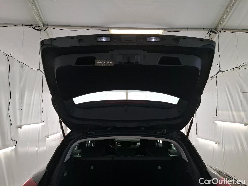  Renault  Captur  II Business 1.5 dCi 115CV BVA7 E6dT #34
