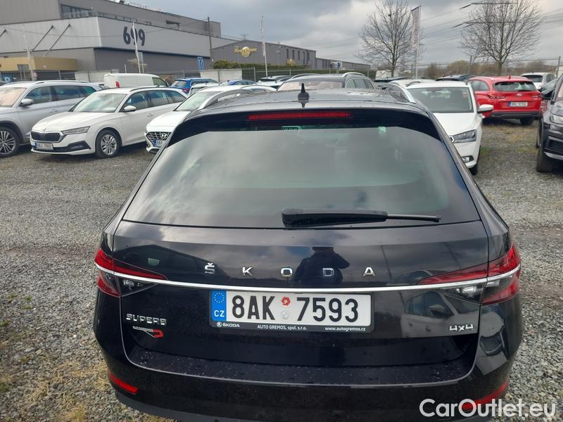  Skoda  Superb  Combi (3V5)(2015) Sup.C.FL2.0TDI 140 Sty. 4x4 AT #6
