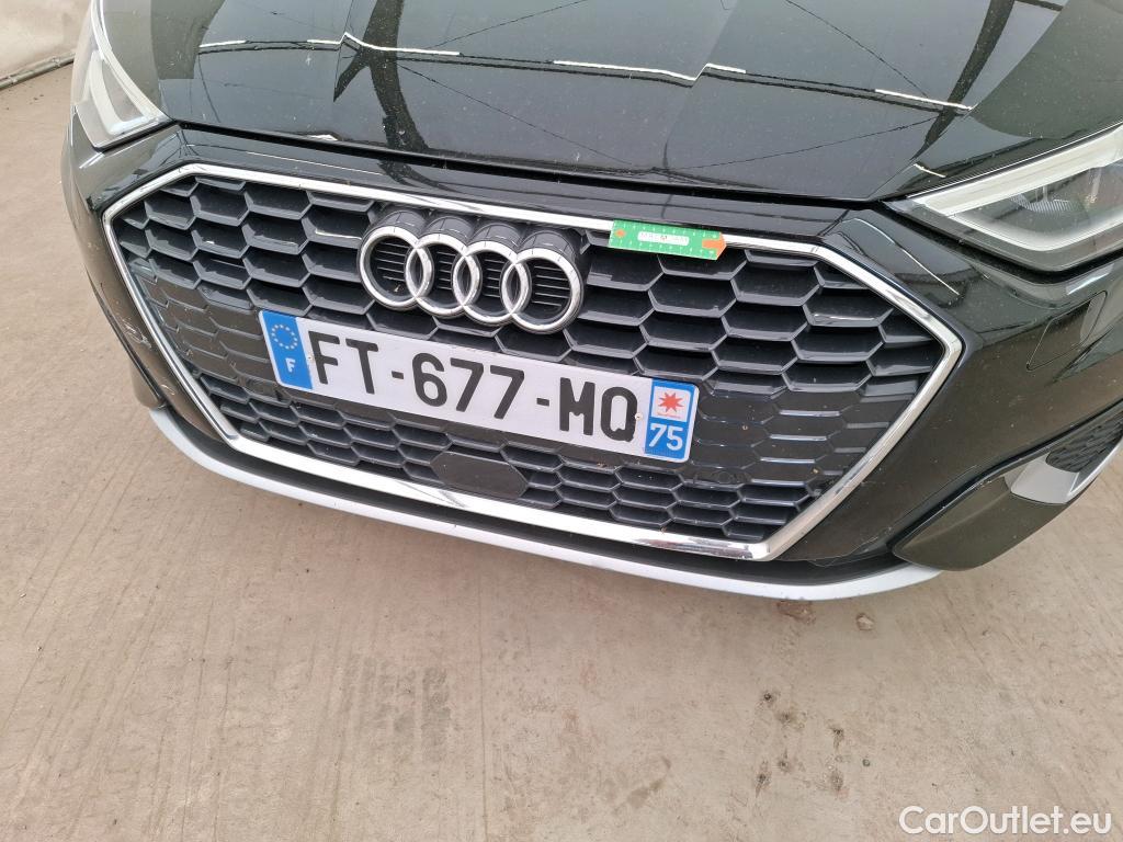  Audi  A3  Sportback 35 TDI Design Luxe 2.0 TDI 150CV BVA7 E6d #9