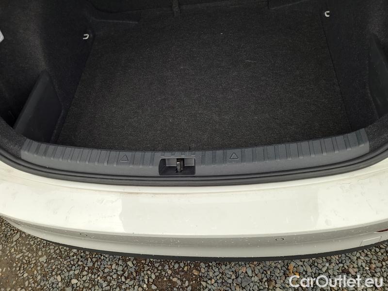  Skoda  Scala  (NW) (2019)  1.5TSI 110 Style #11