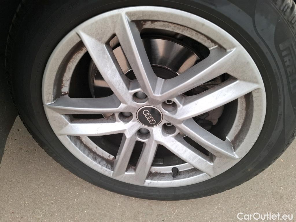  Audi  A4  Avant 30 TDI 2.0 TDI 135CV BVA7 E6d #9