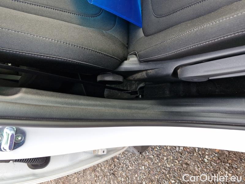  Hyundai  Tucson   (NX)(2020) Tucs.1.6 T-GDI 110 Smart AT #23