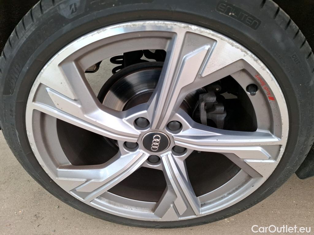  Audi  A3  Sportback 35 TDI Design Luxe 2.0 TDI 150CV BVA7 E6d #42