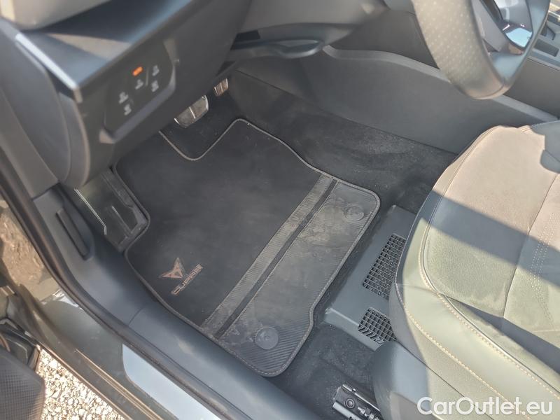  Cupra  Formentor   (KM7)(2020) Form.2.0TSI 228 Tribe E 4x4 AT #1