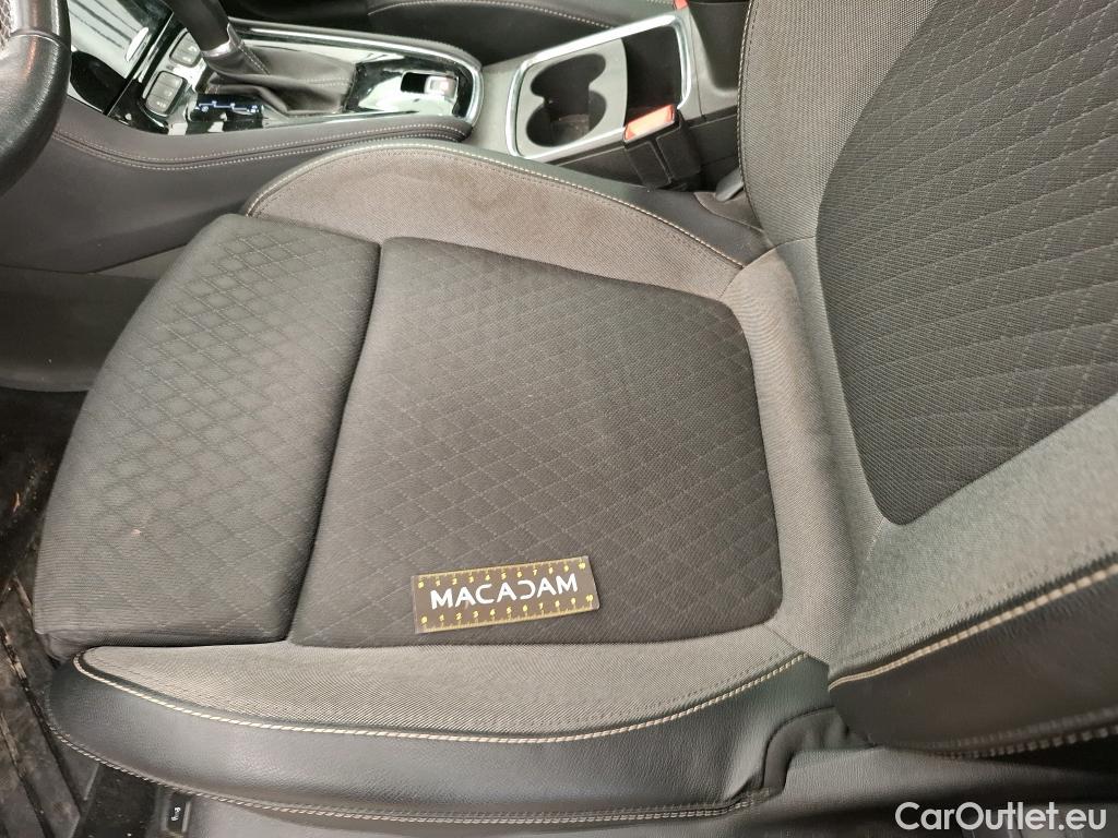  Opel   Grandland X Grandland X Elegance Business 1.5 130CV BVA8 E6d #19