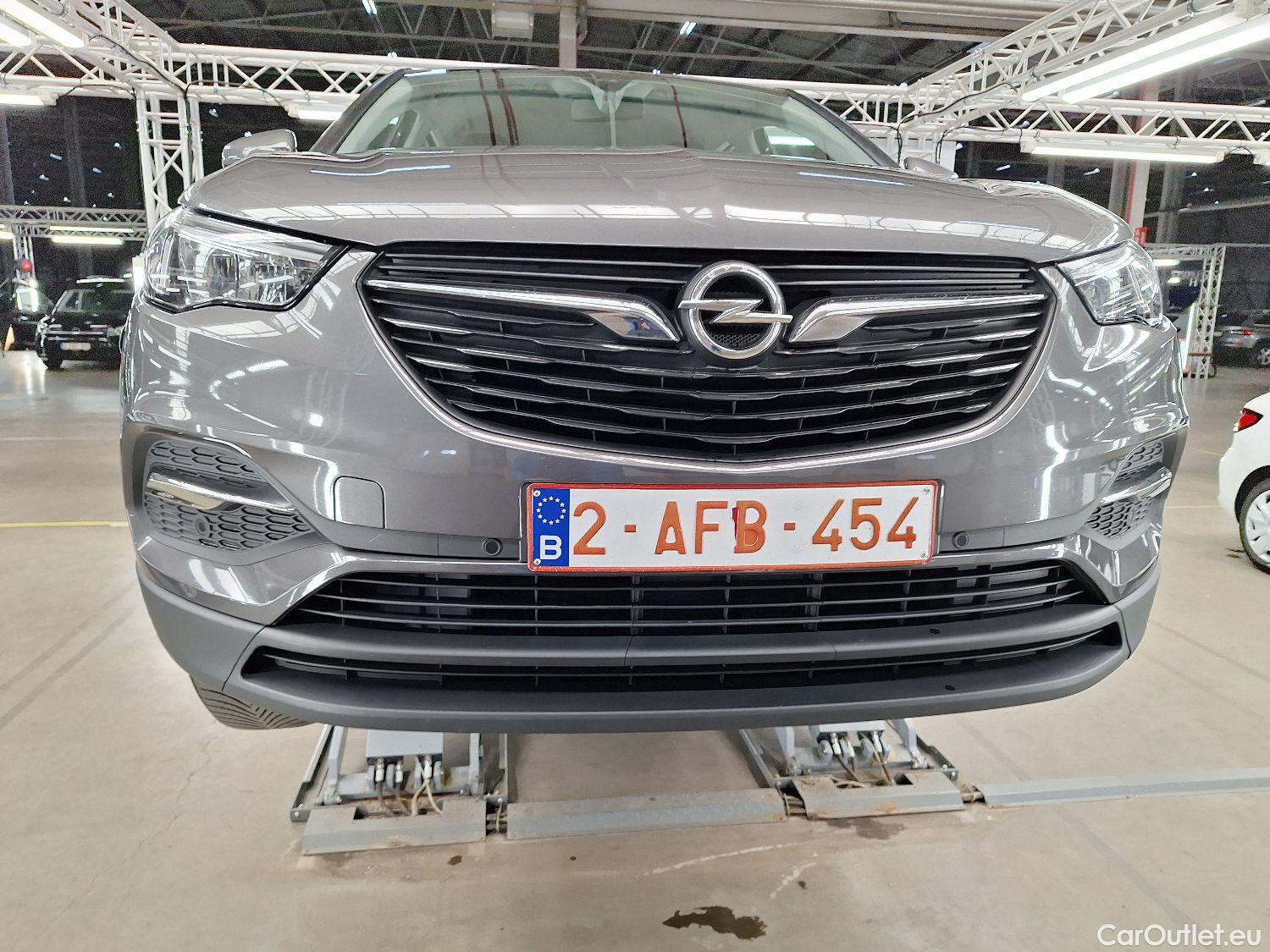  Opel   Grandland X Opel, '17, Opel 1.5 Turbo D D S/S AT8 Edition 5d #1
