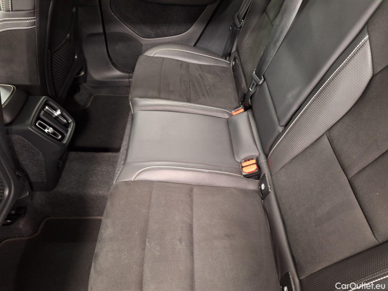  Volvo  XC 40 Volvo, XC40 '17, Volvo XC40 T3 Geartronic R-Design 5d #13