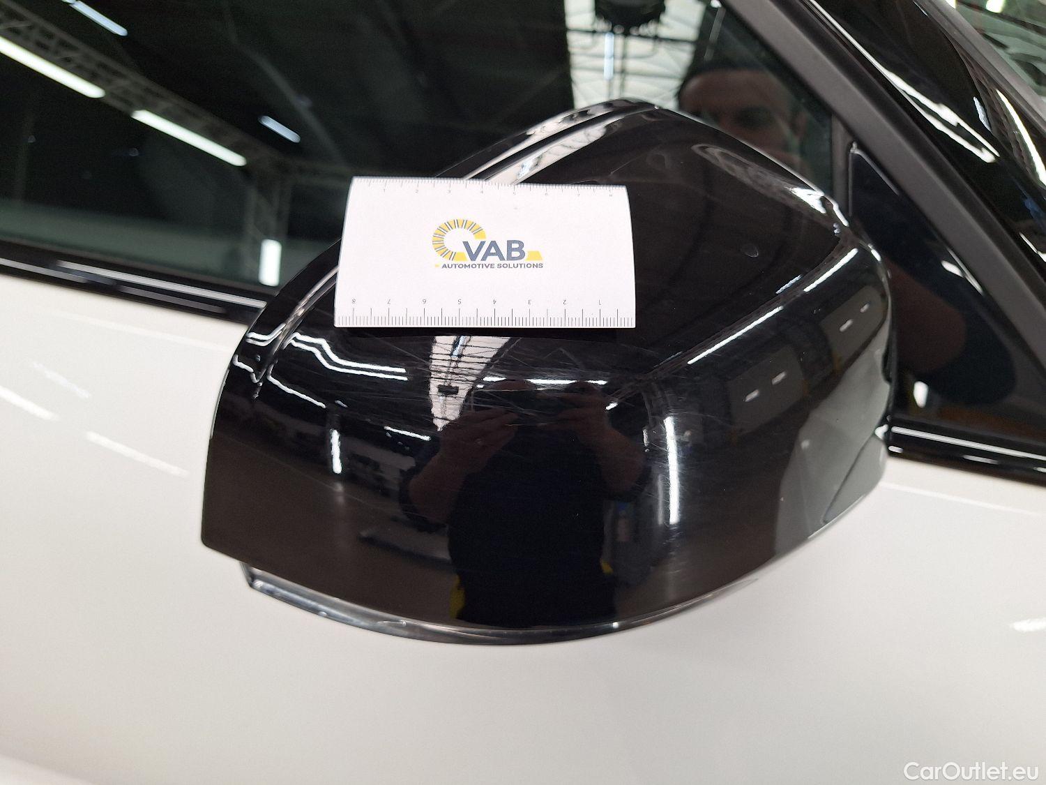  Volvo  XC 40 Volvo, XC40 '17, Volvo XC40 T3 Geartronic R-Design 5d #6