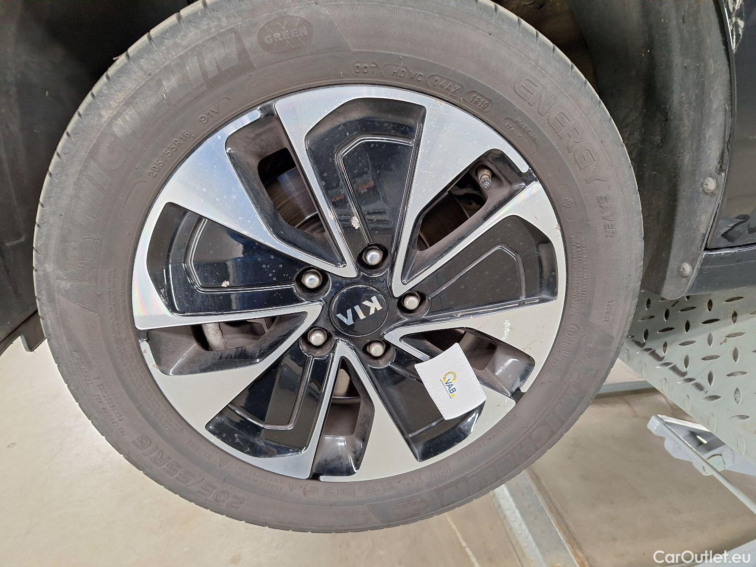  KIA  Cee'd Kia, Ceed SW '18, KIA ceed Sportswagon Sense 1.6 GDi PHEV DCT ISG 5d #9