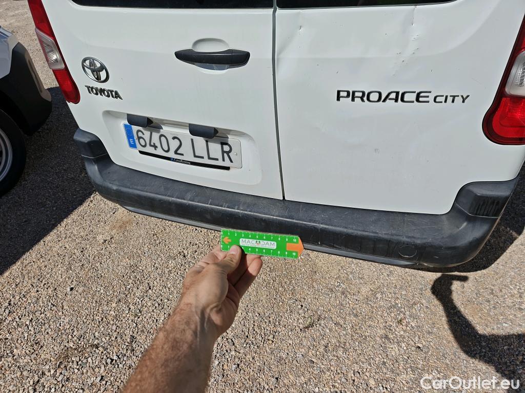  Land Rover  Discovery TOYOTA Proace City / 2020 / 4P / combi 1.5D 75kW (100CV) GX L1 (CX) #42