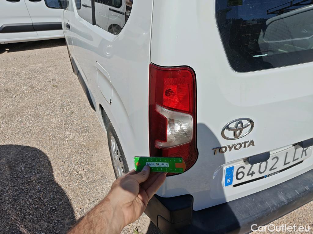  Land Rover  Discovery TOYOTA Proace City / 2020 / 4P / combi 1.5D 75kW (100CV) GX L1 (CX) #65