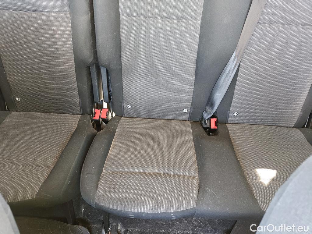  Land Rover  Discovery TOYOTA Proace City / 2020 / 4P / combi 1.5D 75kW (100CV) GX L1 (CX) #39