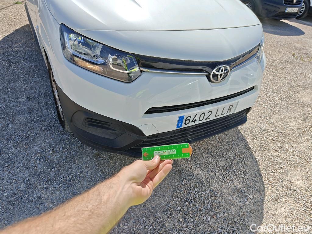  Land Rover  Discovery TOYOTA Proace City / 2020 / 4P / combi 1.5D 75kW (100CV) GX L1 (CX) #40