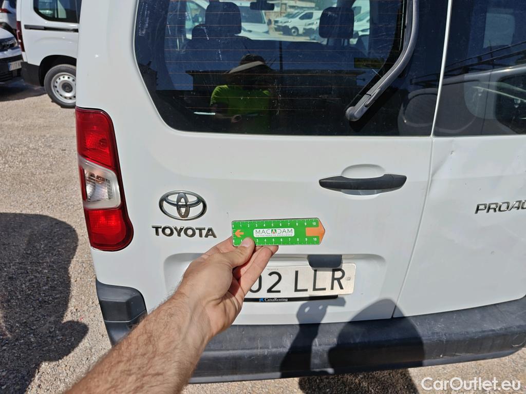  Land Rover  Discovery TOYOTA Proace City / 2020 / 4P / combi 1.5D 75kW (100CV) GX L1 (CX) #24