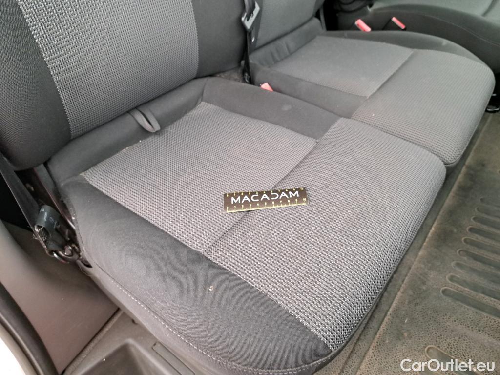 Renault  Master  III Fourgon L2H2 3 3 Grand Confort dCi 135CV BVM6 E6dT #8