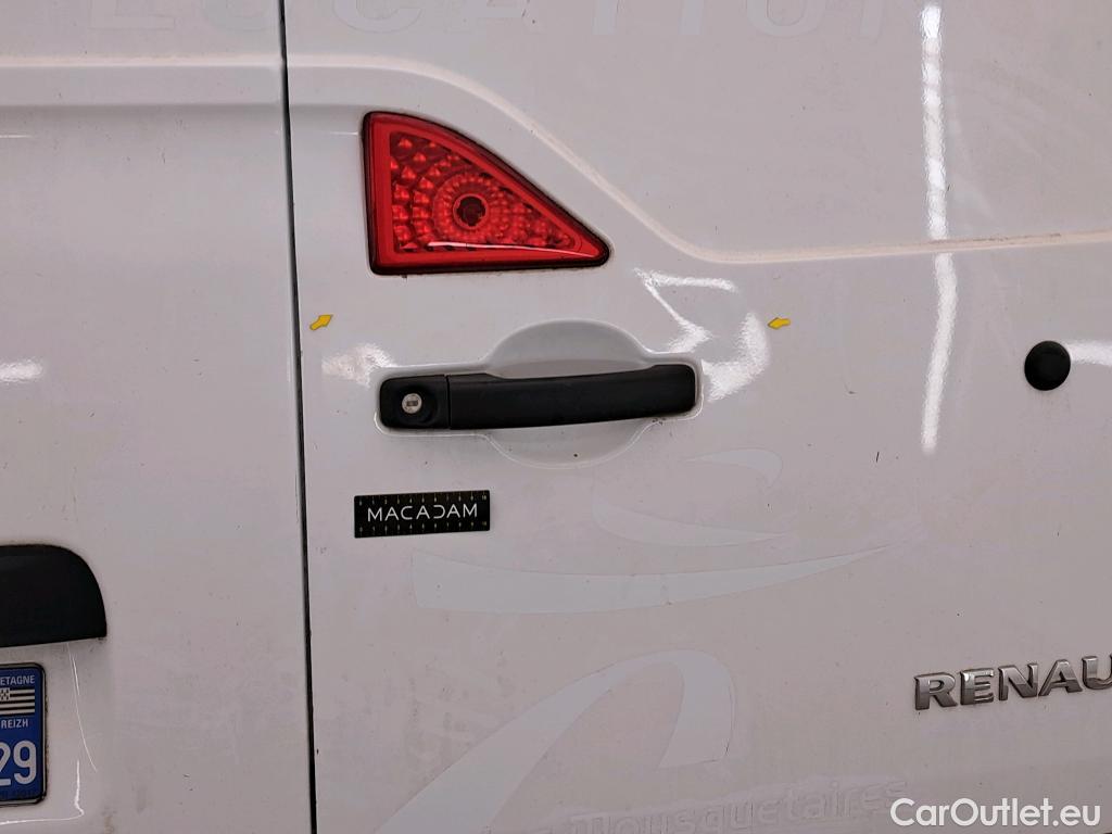  Renault  Master  III Fourgon L2H2 3 3 Grand Confort dCi 135CV BVM6 E6dT #2