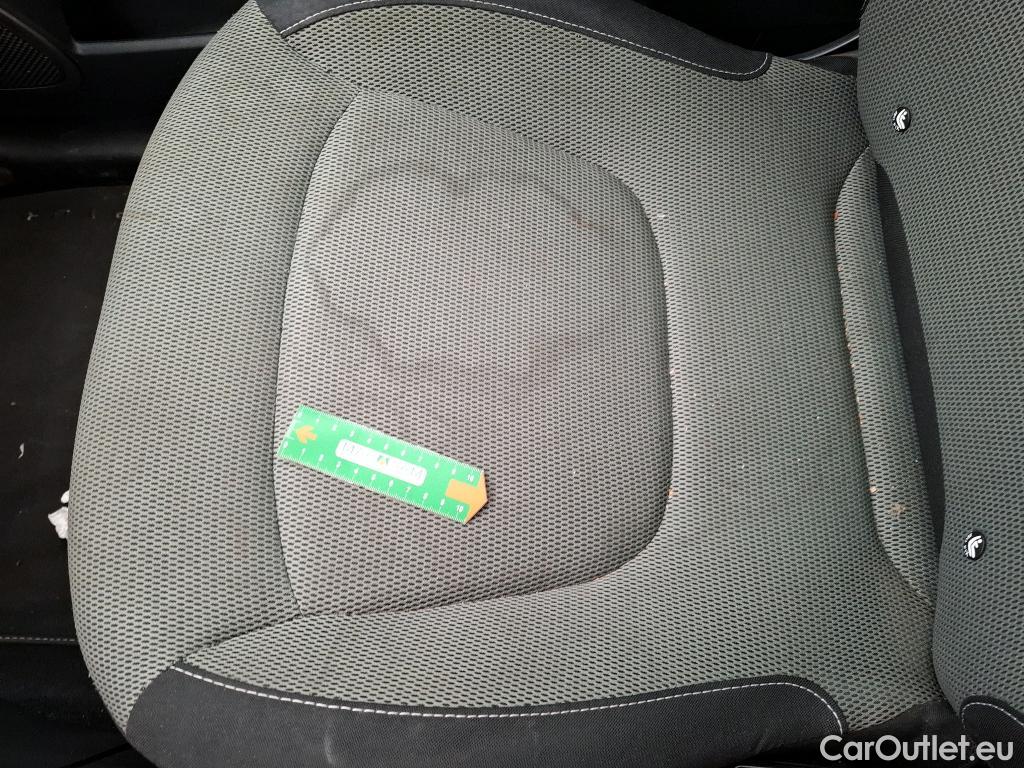 Renault  Captur  Business 1.5 dCi 110CV BVM6 E6 #45