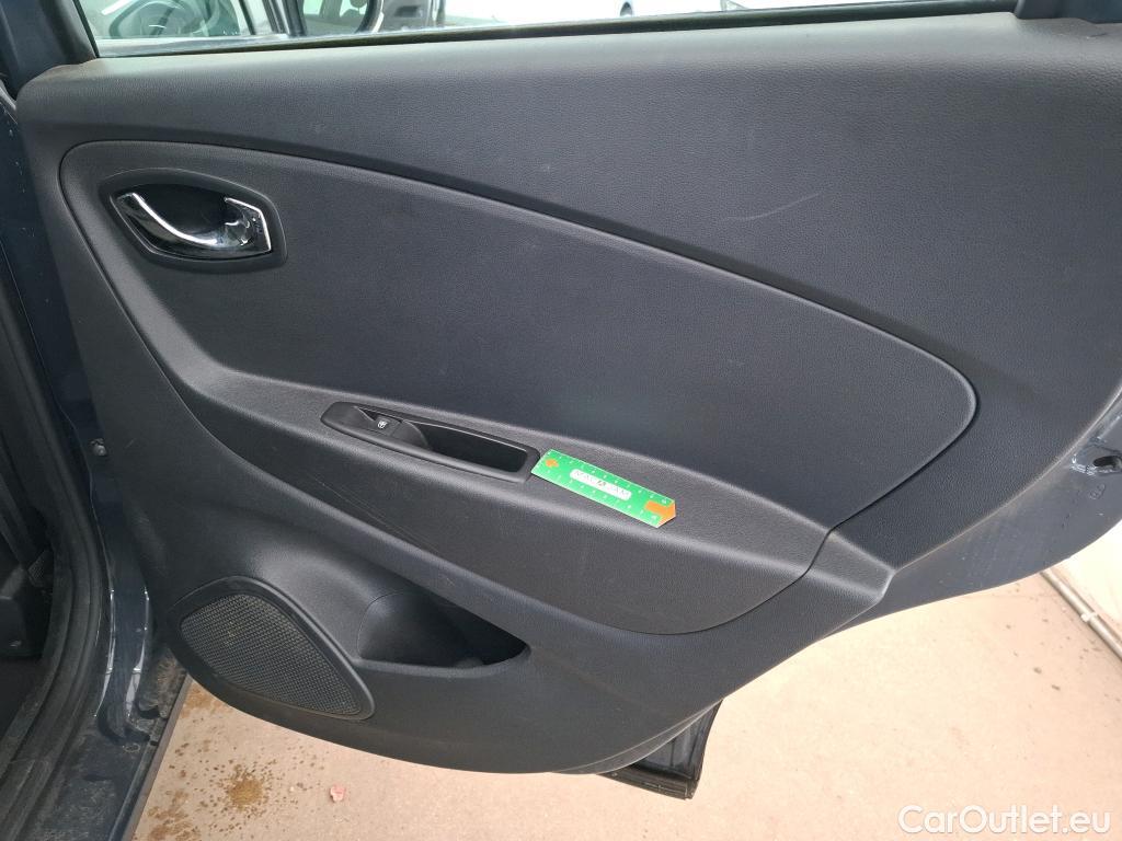  Renault  Captur  Business 1.5 dCi 110CV BVM6 E6 #32