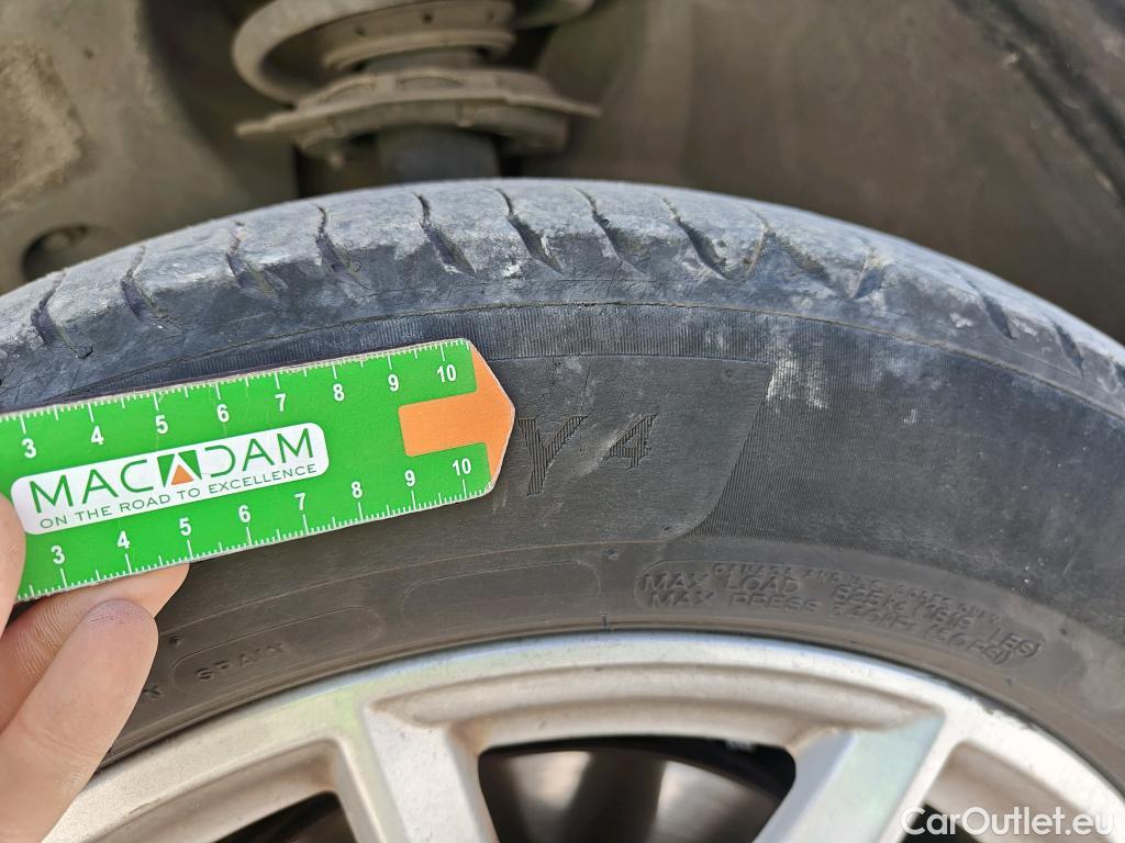  Bmw  X1 BMW  / 2019 / 5P / todoterreno sDrive16d Aut. Business #6