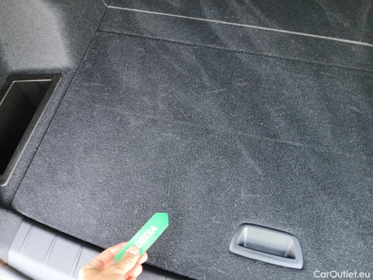 Bmw  X1 BMW  / 2019 / 5P / todoterreno sDrive18d #27