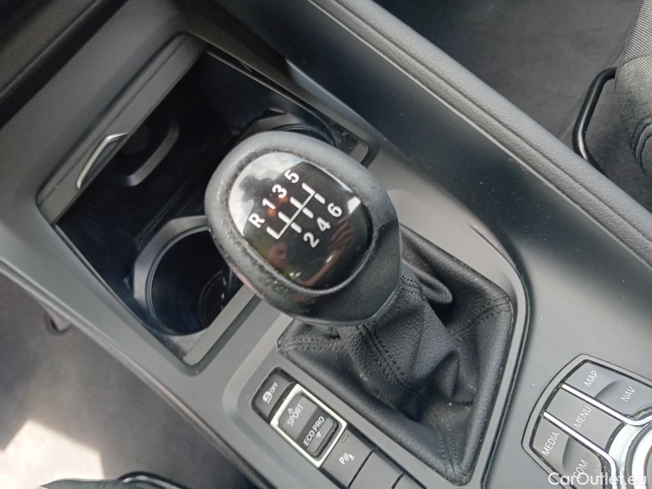  Bmw  X1 BMW  / 2019 / 5P / todoterreno sDrive16d #4
