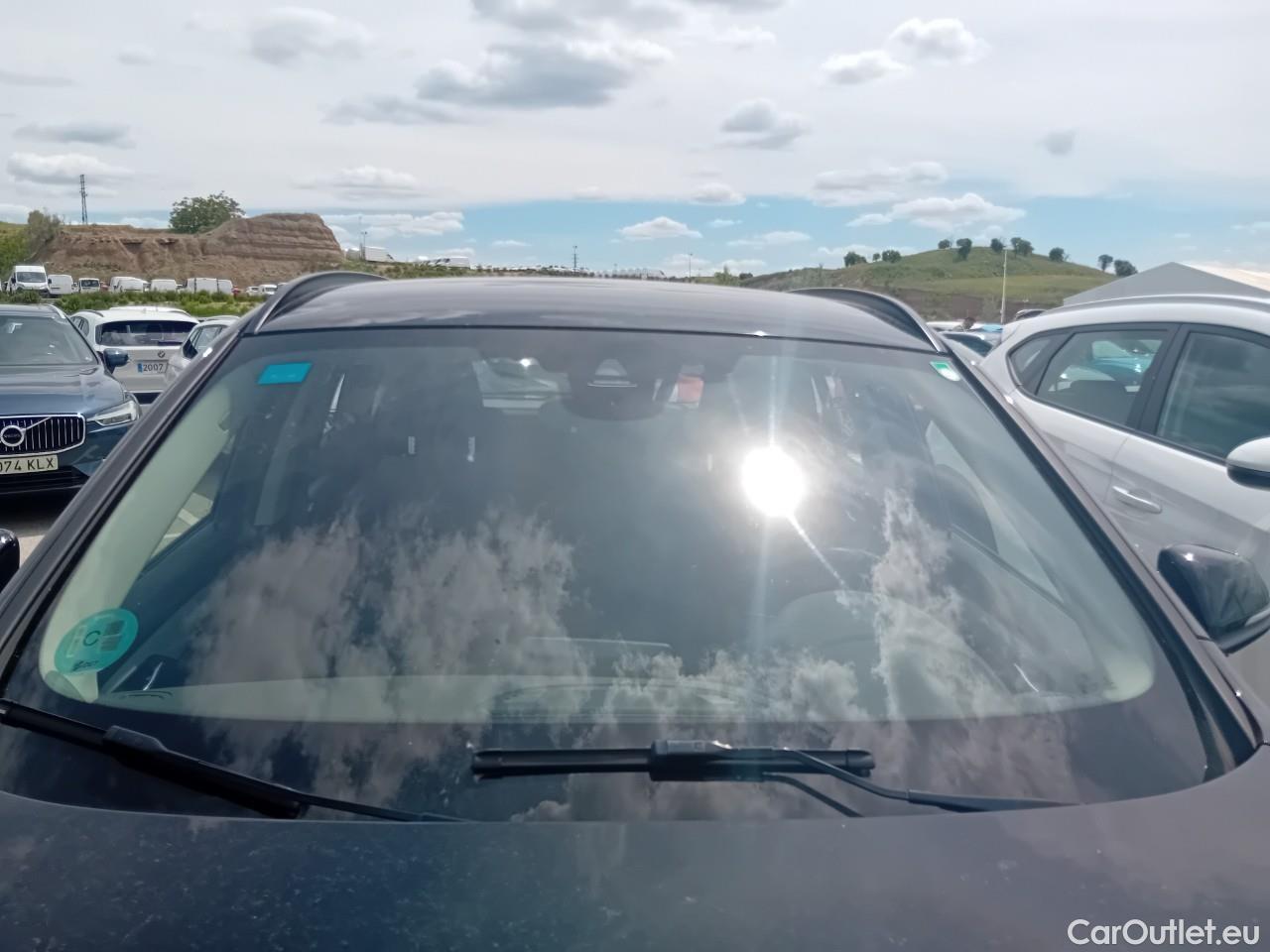  Bmw  X1 BMW  / 2019 / 5P / todoterreno sDrive16d #8