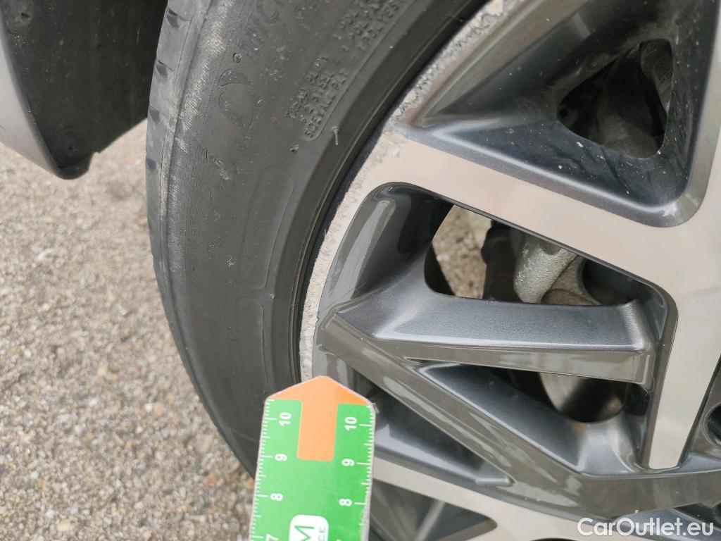  Hyundai  Konna Kona Style Hybrid 2WD 1.6 GDI 140CV AT6 E6dT #6