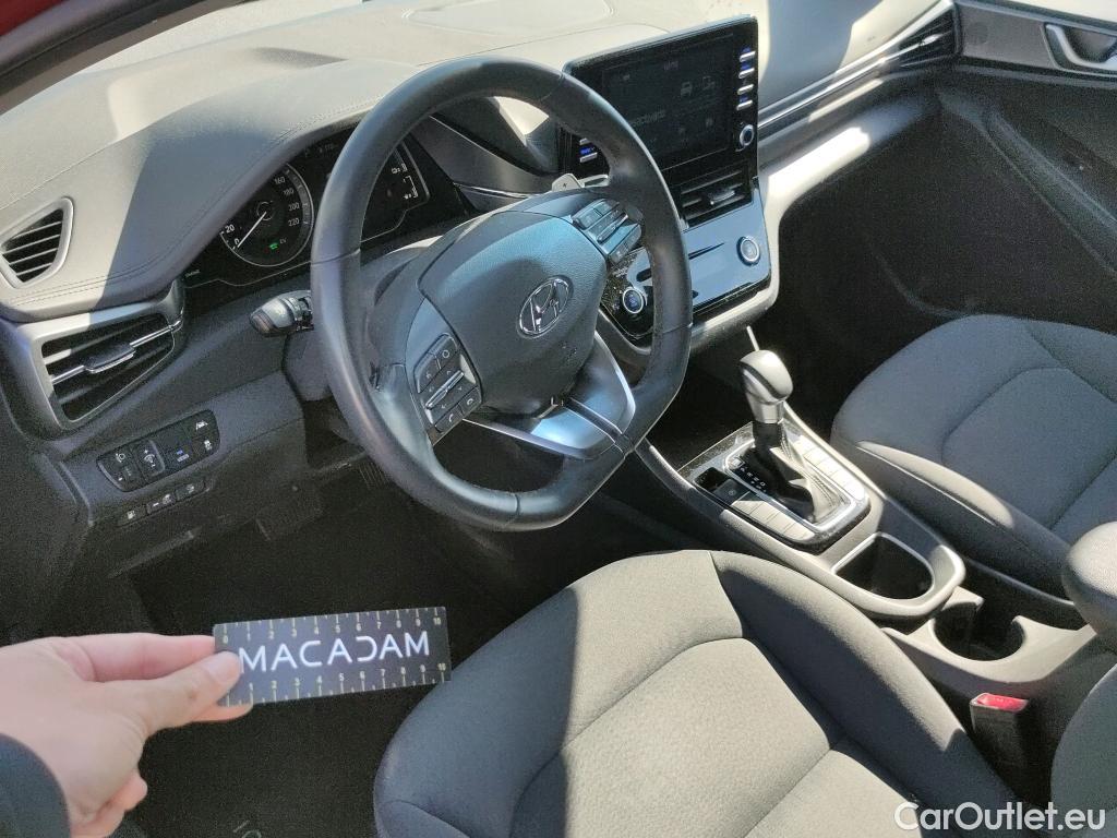  Hyundai   Ioniq Ioniq Klass Plug-in Hybrid 1.6 GDI 105CV AT6 E6d #52