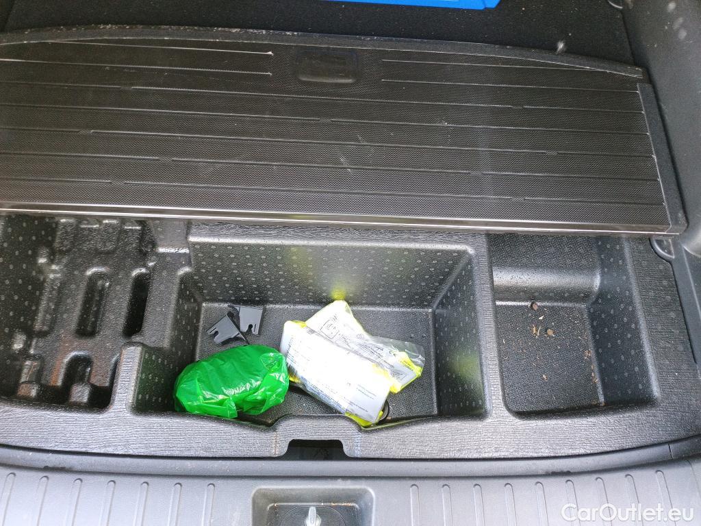  Hyundai  Tucson  Tecno Mild-Hybrid 2WD 1.6 CRDi 135CV AT7 E6d #6