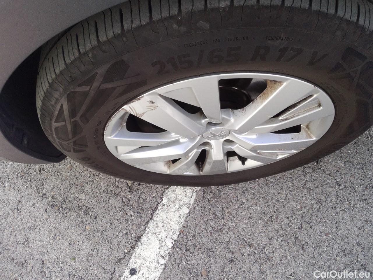  Peugeot  3008  Active 1.5 HDi 130CV AT8 E6dT #11