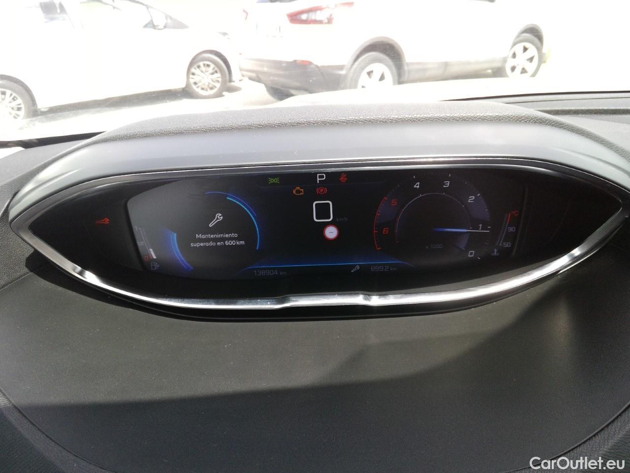  Peugeot  3008  Active 1.5 HDi 130CV AT8 E6dT #1