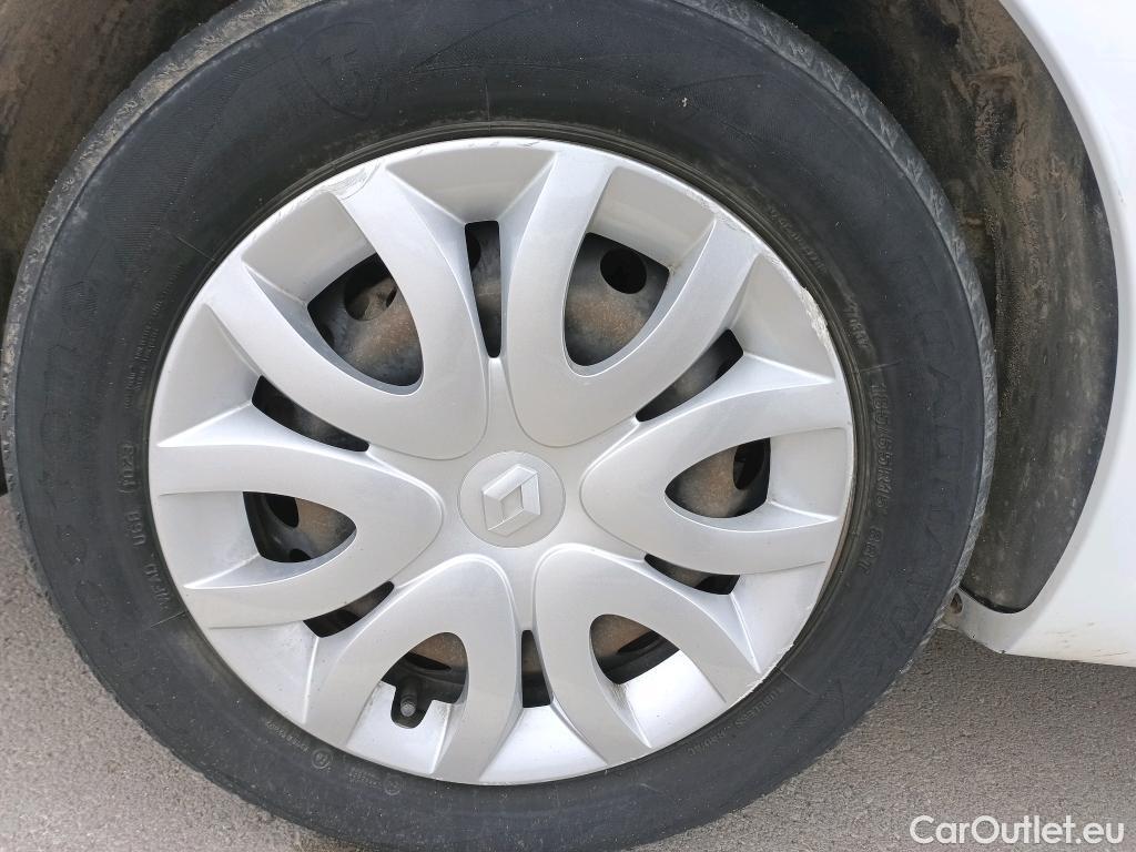  Renault  Clio  IV Business 1.5 dCi 75CV MT5 E6 #24