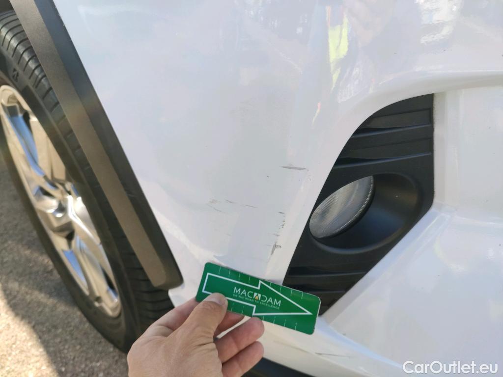  Toyota  RAV4 TOYOTA  / 2018 / 5P / todoterreno 2.5l 220H Advance #24