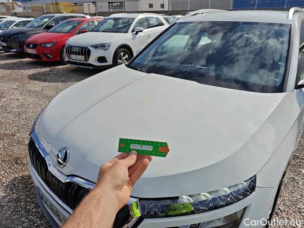  Skoda  KAMIQ SKODA  1.0 TSI 81kW (110CV) DSG Ambition #3