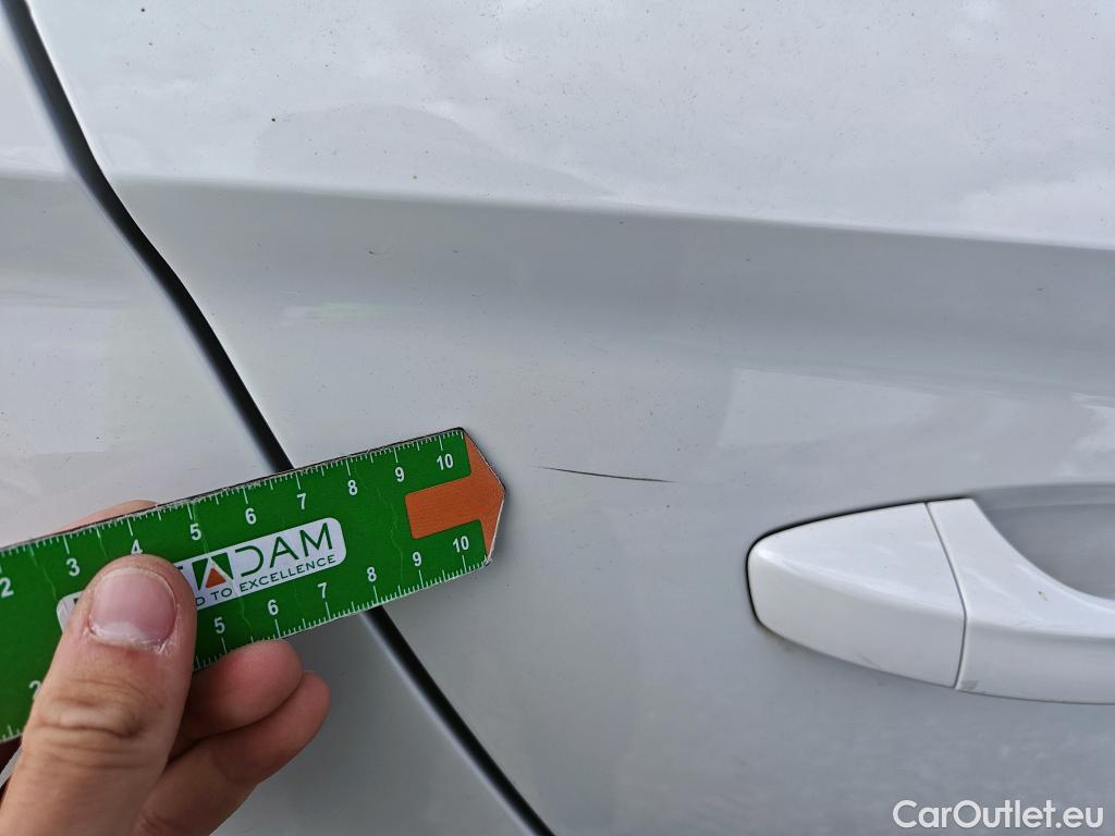  Skoda  KAMIQ SKODA  1.0 TSI 81kW (110CV) DSG Ambition #20