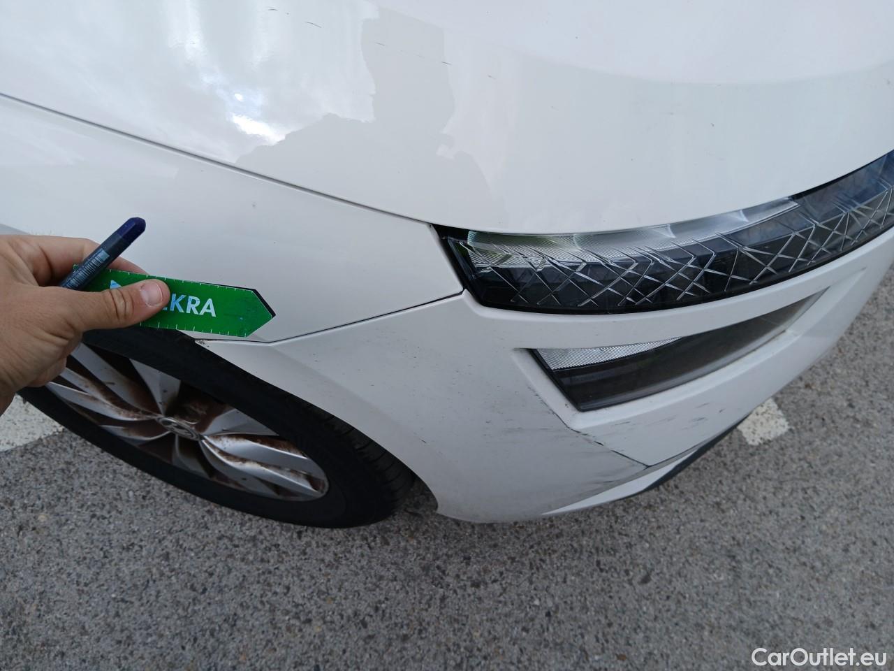  Skoda  KAMIQ SKODA  1.0 TSI 81kW (110CV) DSG Ambition (CX) #9